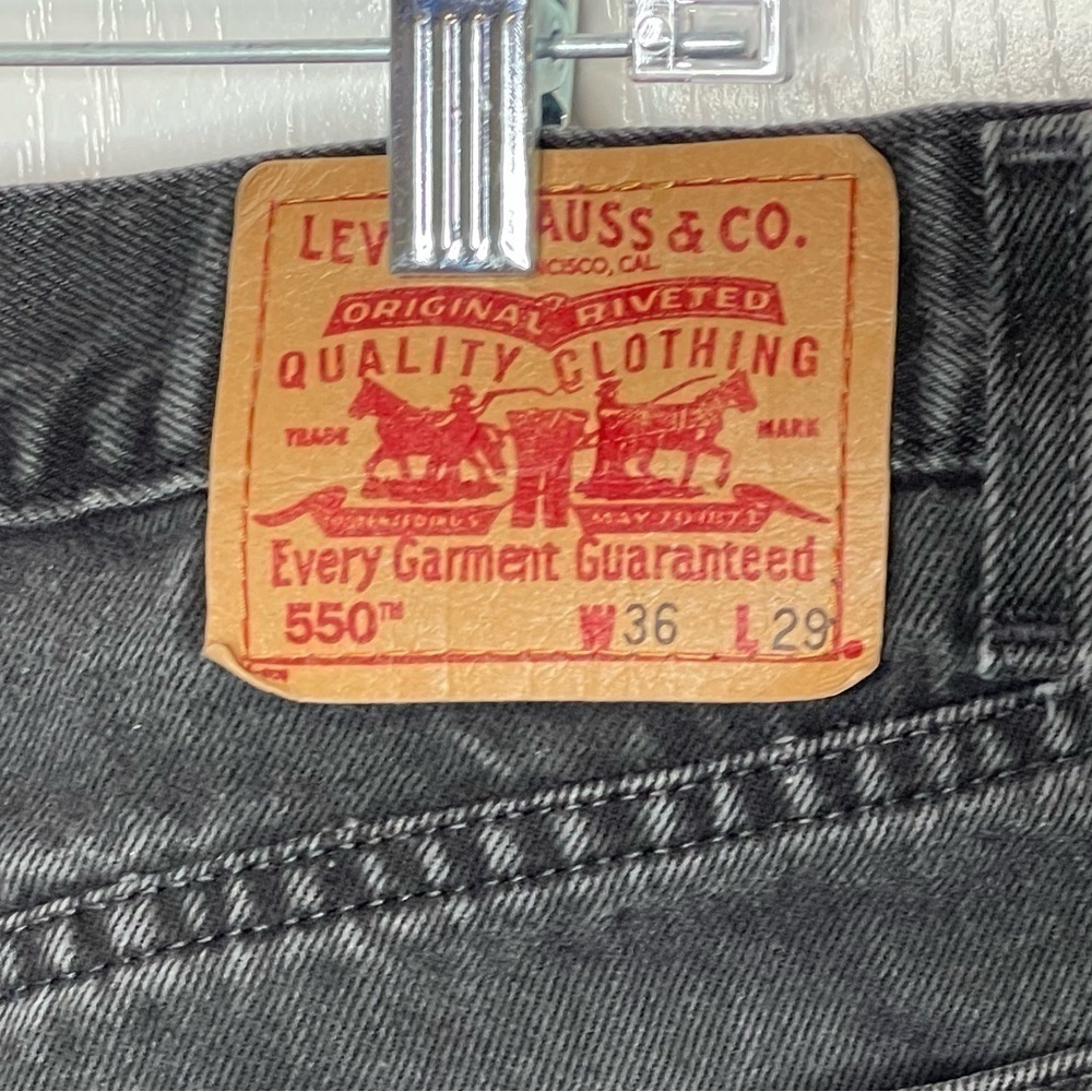 Levi’s 550 classic straight leg denim men’s jeans black 34 waist zipper fly - Picture 11 of 15